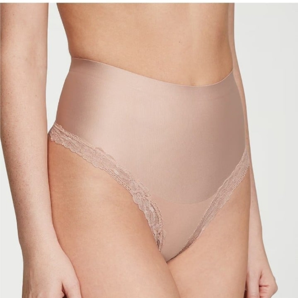 Victoria Secret Smoothing Thong